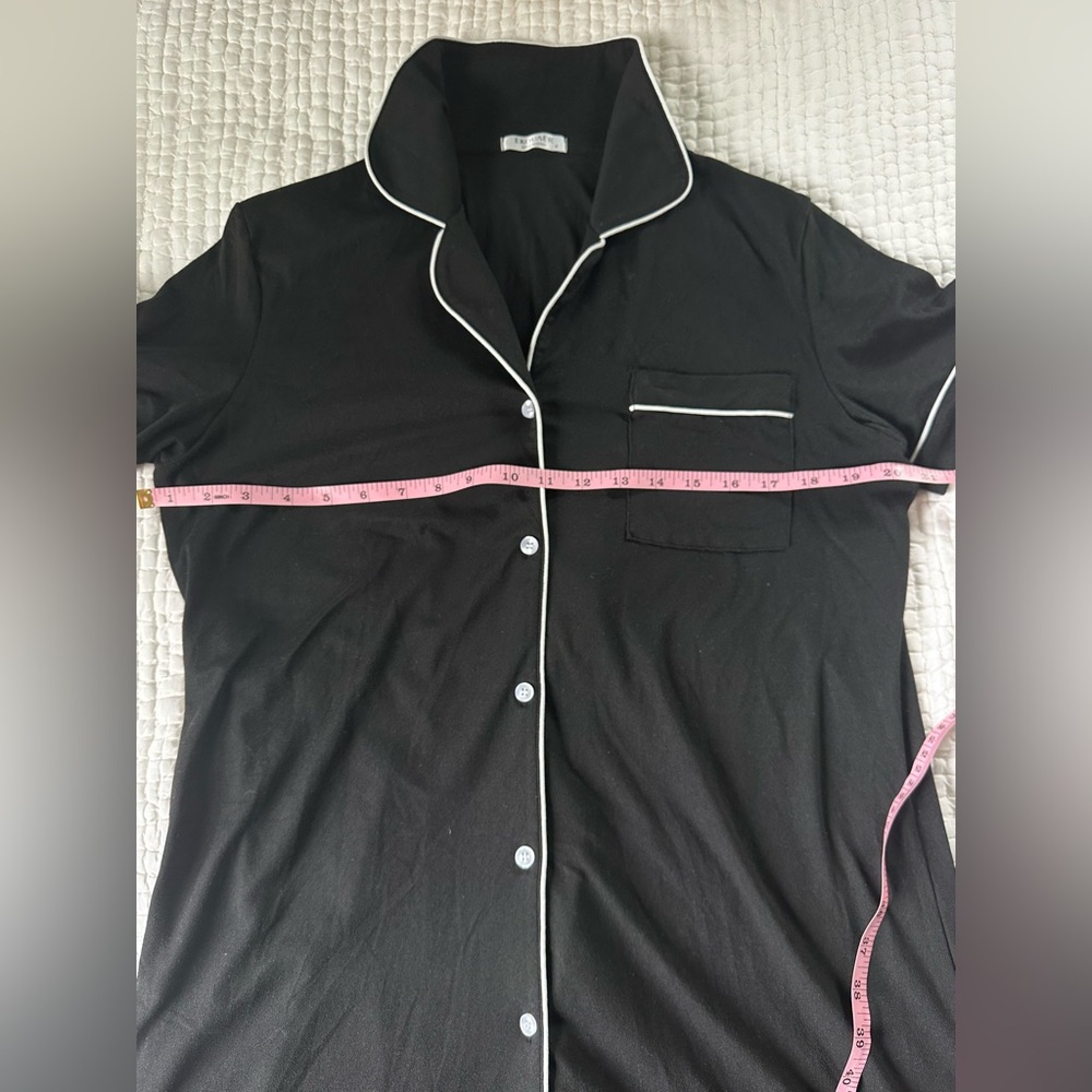 Ekouaer Black Contrast Piping Short Sleeve Nightshirt 🤍🖤 Size S - Picture 6 of 6